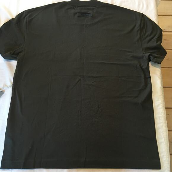 NWT Fear of God Essentials Off-Black T-Shirt - Men's X-small - Picture 8 of 9